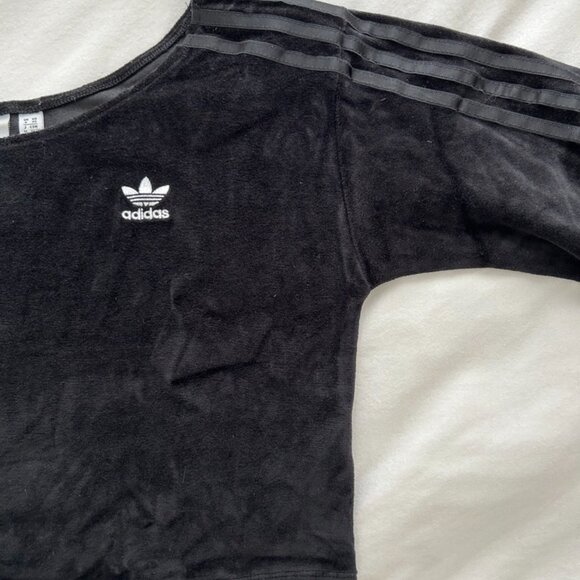 Adidas velour cropped sweater - Picture 3 of 8